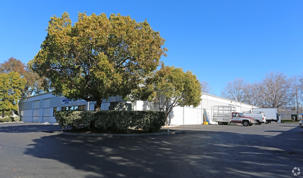 More Photos Of 30993 Huntwood Ave, Hayward Warehouse For Lease