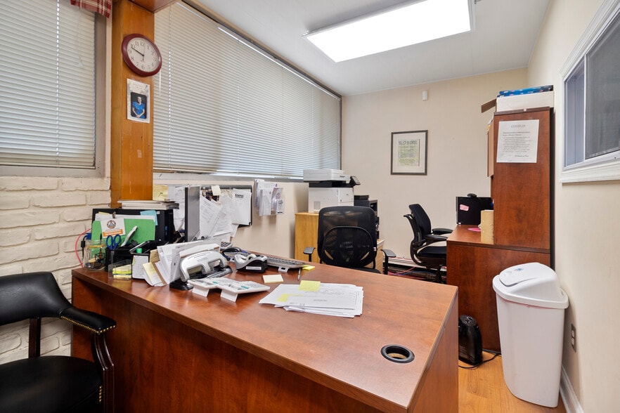 More Photos Of 5001 Backlick Rd, Annandale Religious Facility For Sale