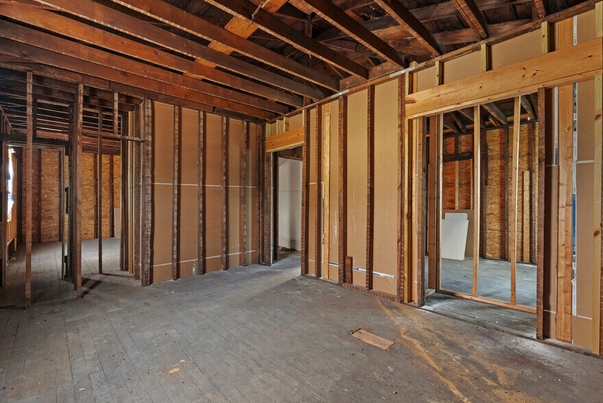 More Photos Of 330 N 29th St, Louisville Multifamily For Sale