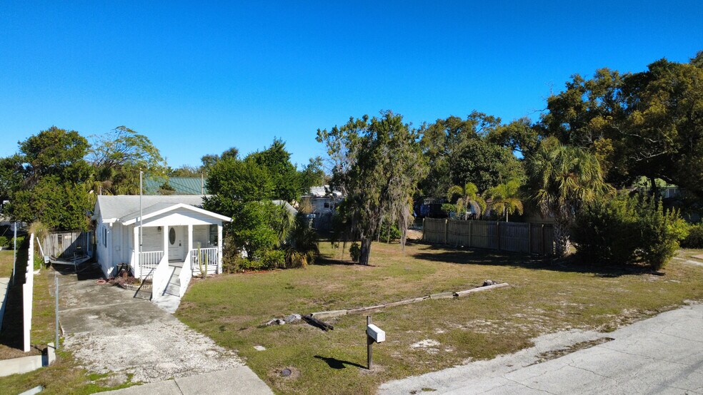 More Photos Of 1007 Michigan Ave, Palm Harbor Office For Sale