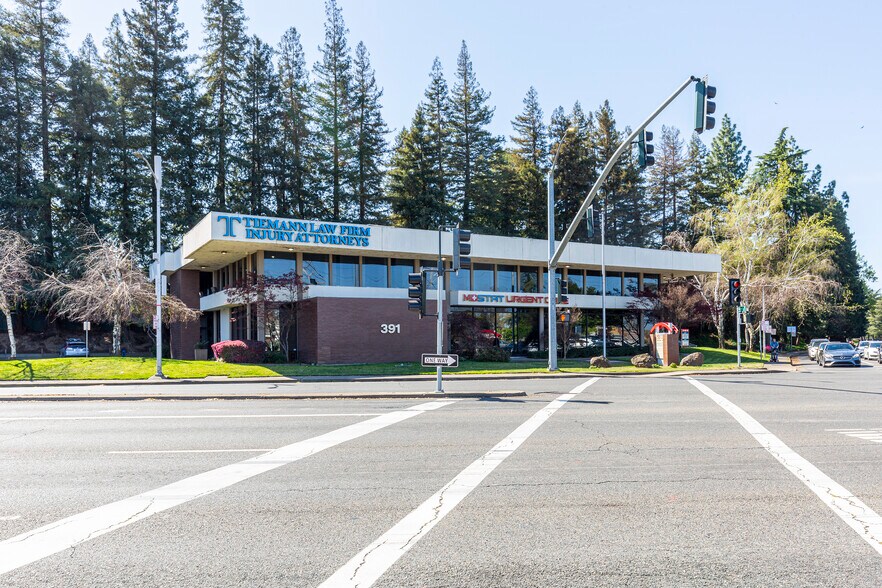More Photos Of 391 Howe Ave, Sacramento Office For Lease
