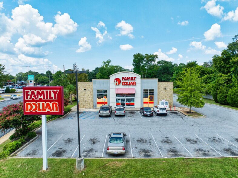 More Photos Of 942 Broad River Rd, Columbia Freestanding For Sale