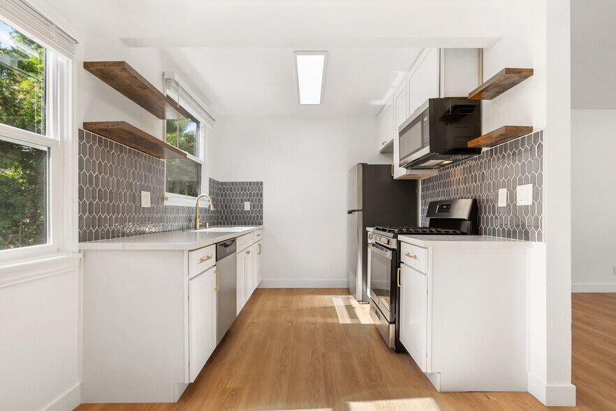 More Photos Of 4218-4228 34th St, San Diego Apartments For Sale