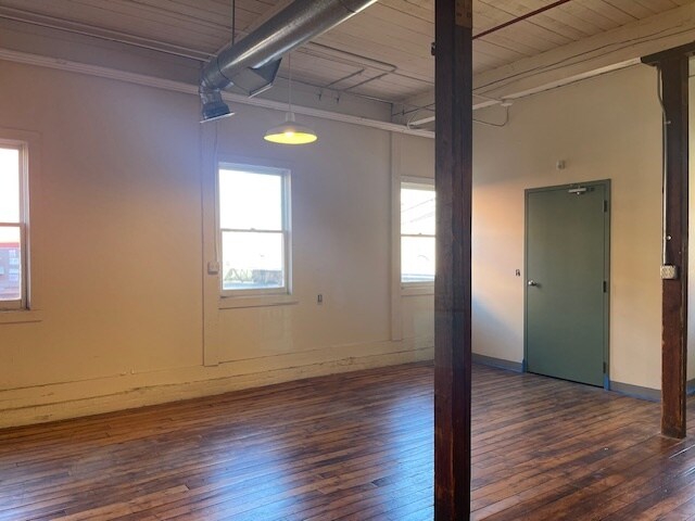 More Photos Of 163 Exchange St, Pawtucket Office For Sale
