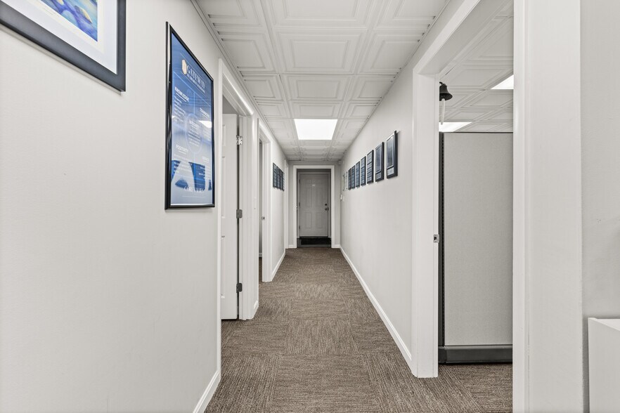 More Photos Of 642 Central Ave, Dover Office For Lease