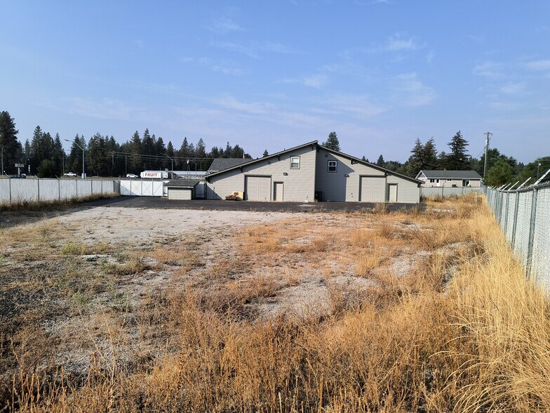 More Photos Of 521 S Fir Ave, Deer Park Auto Repair For Sale