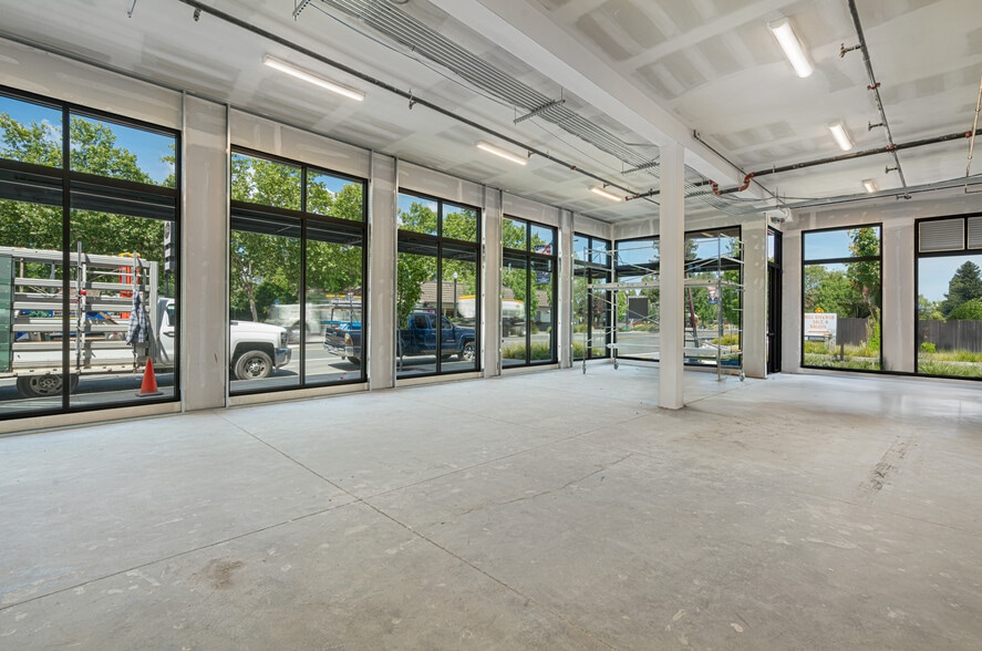 More Photos Of 164-170 Healdsburg Ave, Healdsburg General Retail For Sale