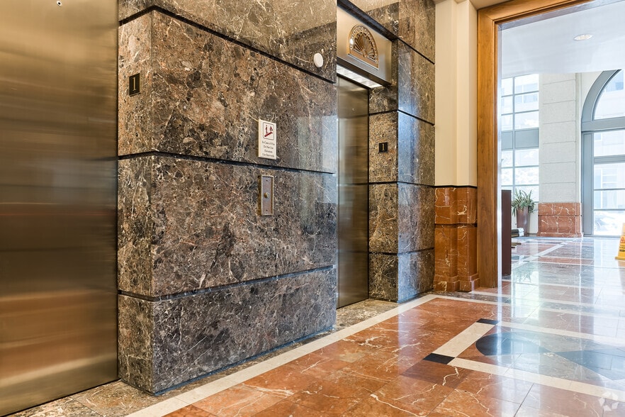 More Photos Of 75 S Clinton Ave, Rochester Office For Lease