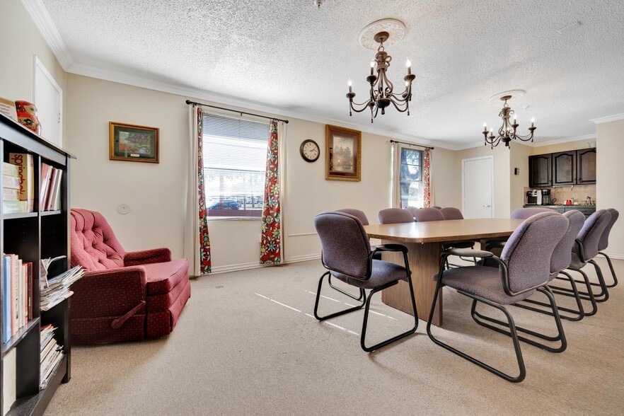 More Photos Of 1710 N McDonald St, McKinney Assisted Living For Sale