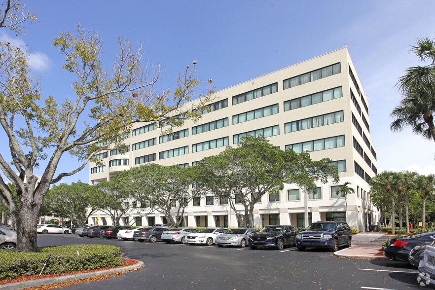 More Photos Of 6700 N Andrews Ave, Fort Lauderdale Office For Lease