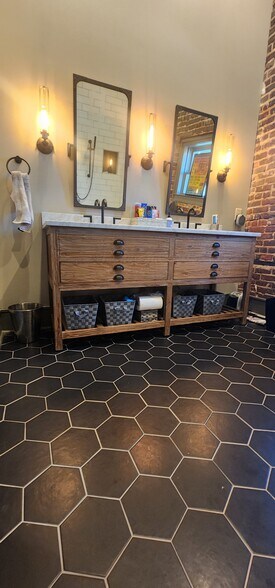 More Photos Of 534 2nd St, Macon-Bibb Storefront Retail Office For Sale