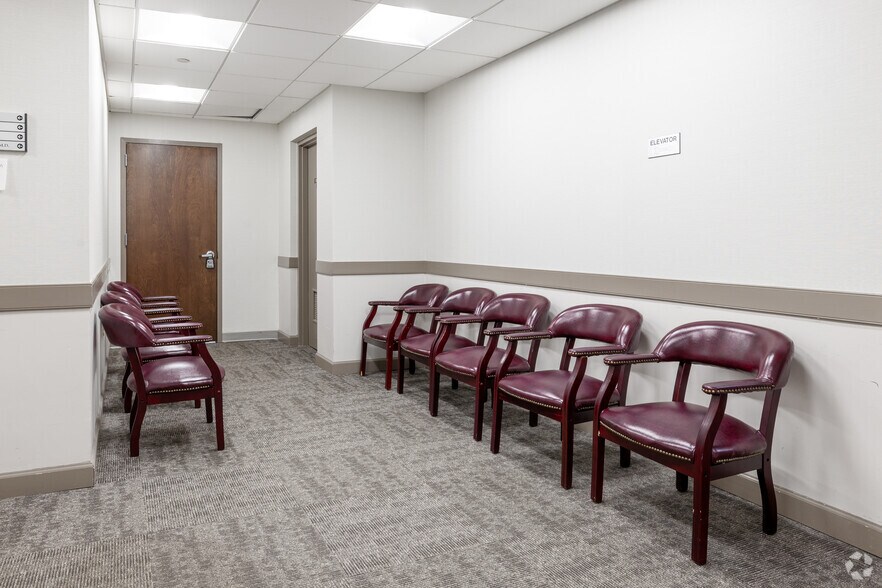 More Photos Of 275-277 Forest Ave, Paramus Coworking Space