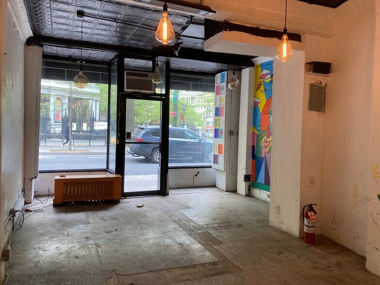 More Photos Of 159 2nd Ave, New York Apartments For Lease