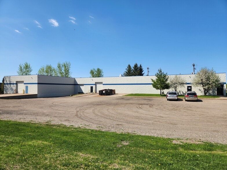 More Photos Of 7075 N 21st Ave, Hugo Light Manufacturing For Sale