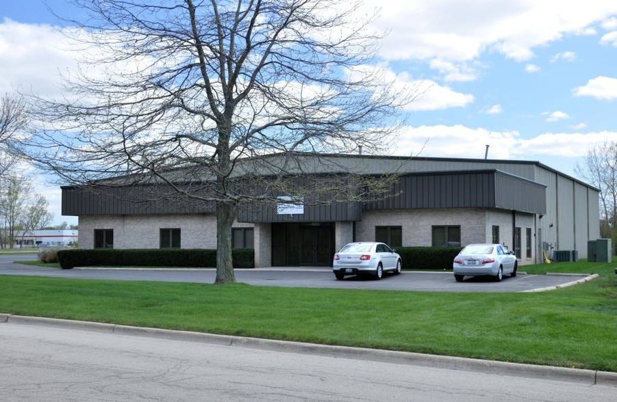 Primary Photo Of 11313 Smith Dr, Huntley Warehouse For Lease