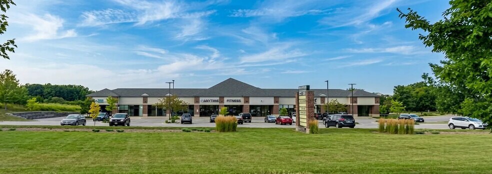 More Photos Of 155 Sweetwater Blvd, Port Washington Unknown For Lease