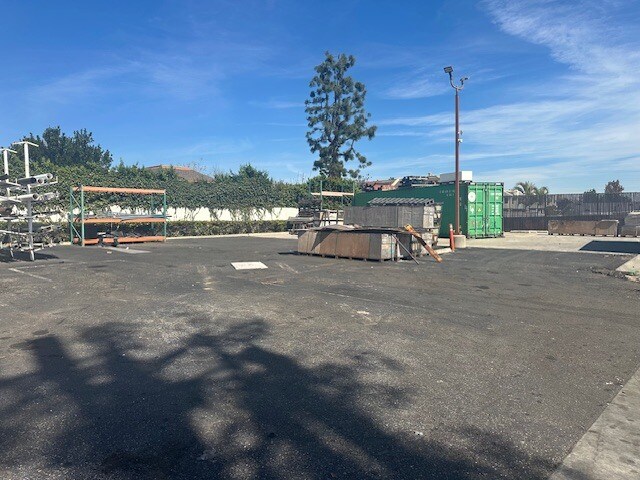 More Photos Of 570 S Beach Blvd, La Habra Mixed Retail For Sale