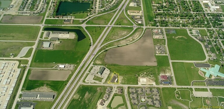 More Photos Of 855 W Cook St, Manteno Restaurant For Sale