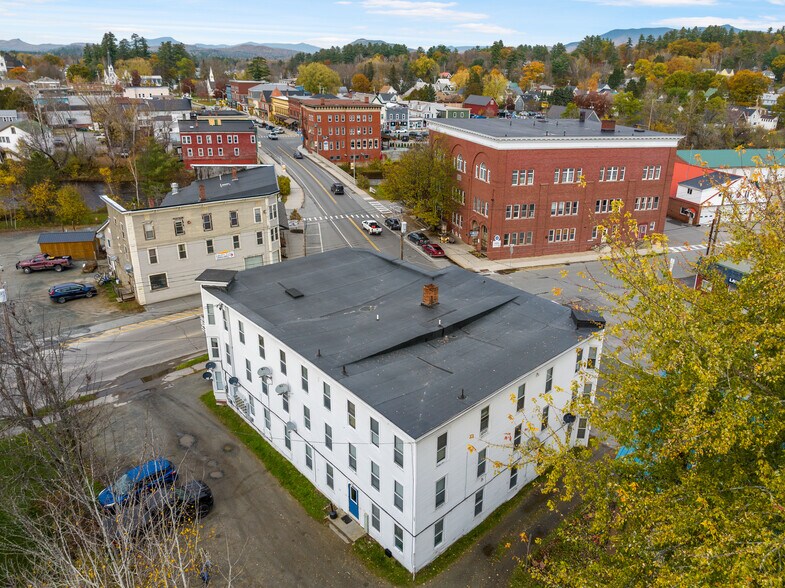 More Photos Of 4 Elm St, Lancaster Apartments For Sale