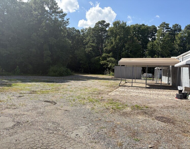 More Photos Of 8824 Old Mountain Rd, Glen Allen Freestanding For Lease