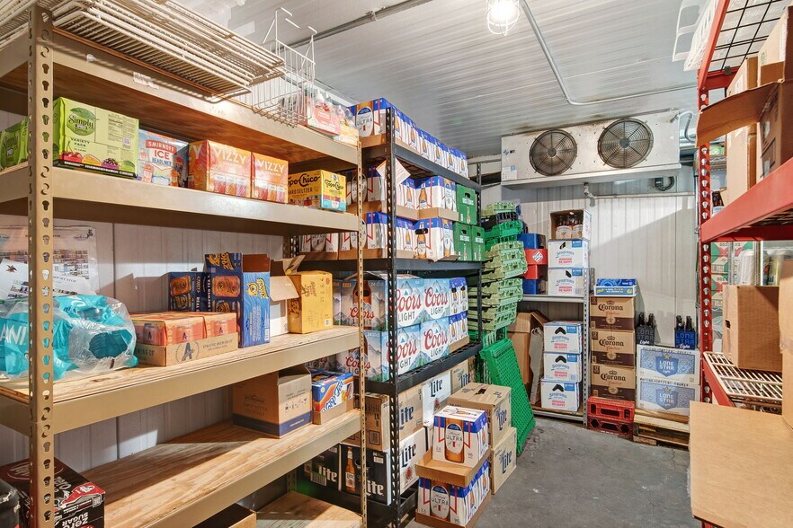 More Photos Of 12390 Farm to Market 390 W Rd, Burton Freestanding For Sale