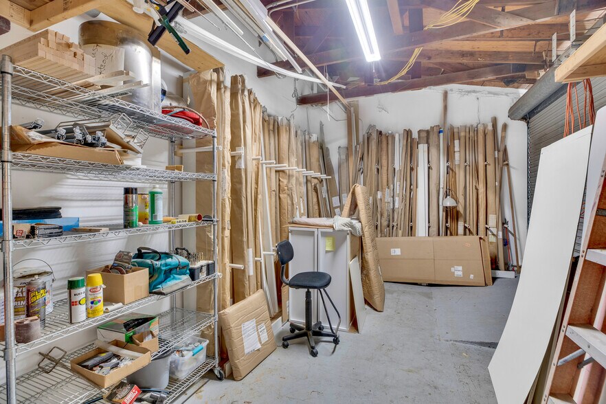 More Photos Of 2216 US 1, Vero Beach General Retail For Sale