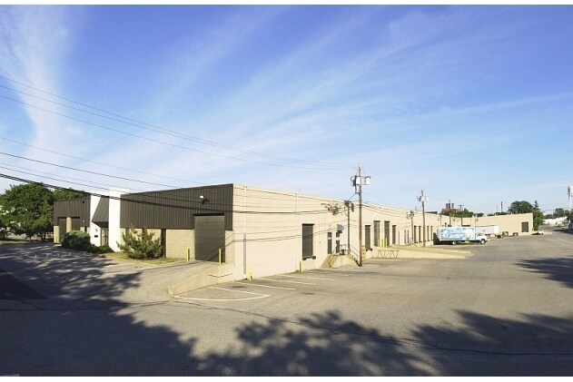 More Photos Of 2615 River Rd, Cinnaminson Light Distribution For Lease