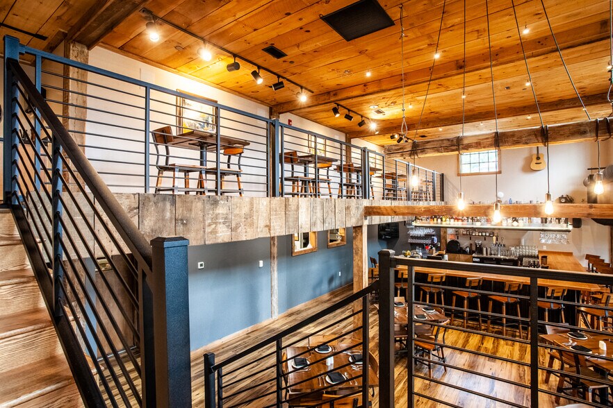 More Photos Of 117 Burgoyne Rd, Ticonderoga Restaurant For Sale