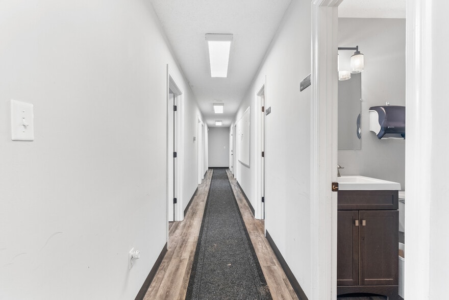 More Photos Of 6200 Fort Ave, Lynchburg Medical For Sale