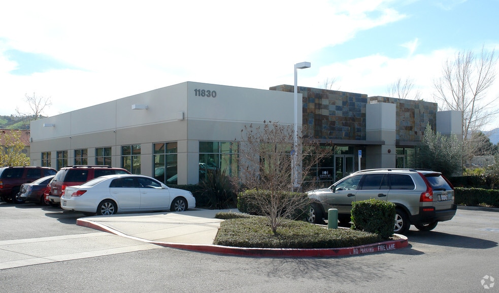 More Photos Of 11830 Pierce St, Riverside Office For Sale