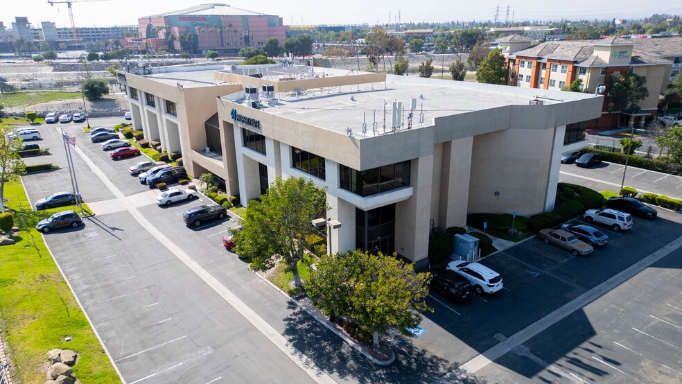 More Photos Of 1855 W Katella Ave, Orange Office Residential For Lease