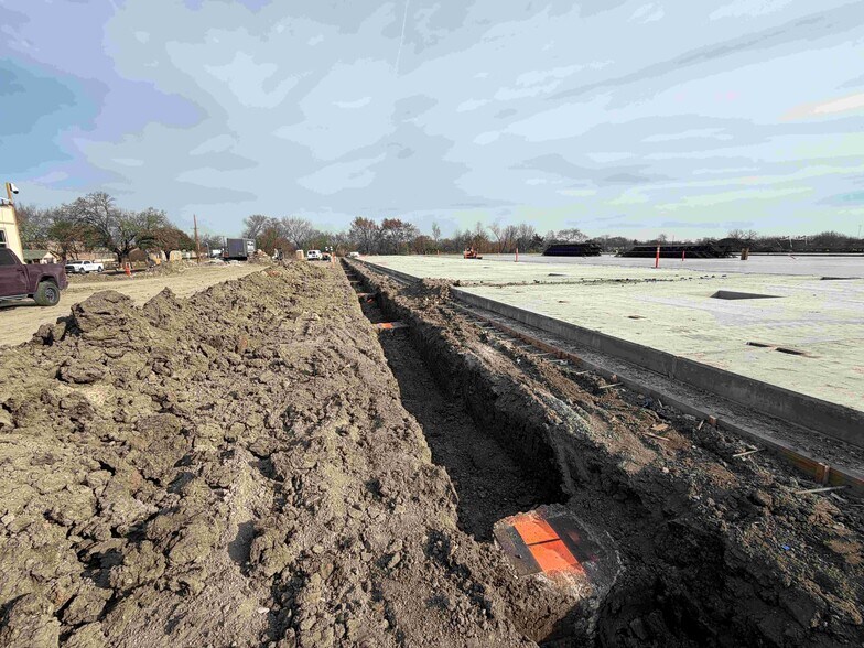 More Photos Of TBD Brookhollow, Midlothian Distribution For Lease