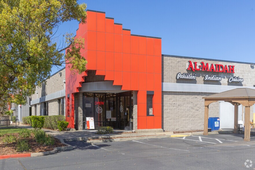 More Photos Of 11354 White Rock Rd, Rancho Cordova Showroom For Sale