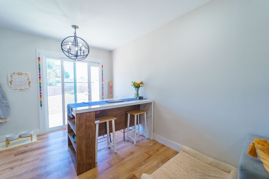 More Photos Of 4190 Clairemont Dr, San Diego Multifamily For Sale