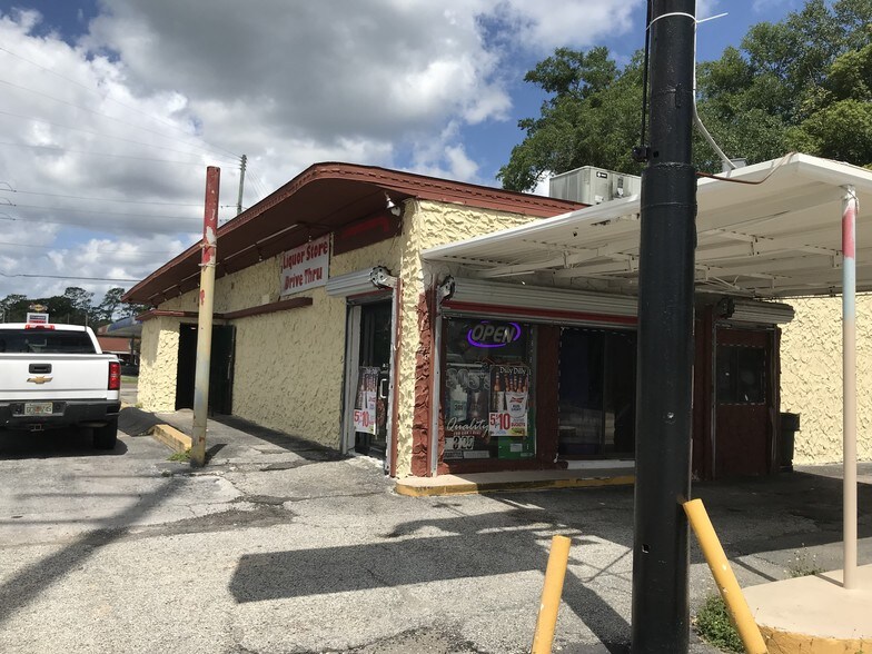 More Photos Of 6337 San Juan Ave, Jacksonville Bar For Sale