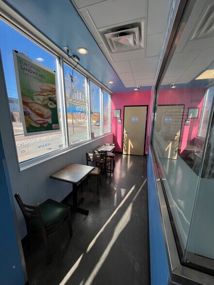 More Photos Of 2905 W Alameda Ave, Denver Fast Food For Lease
