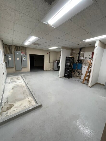 More Photos Of 2812 Williams St, Savannah Medical For Lease