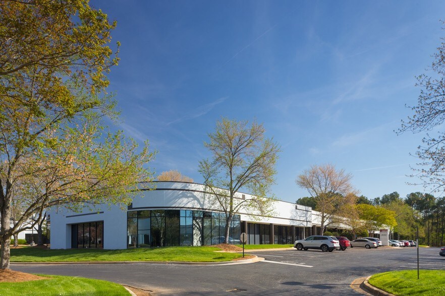 More Photos Of 3100 Breckinridge Blvd, Duluth Unknown For Sale