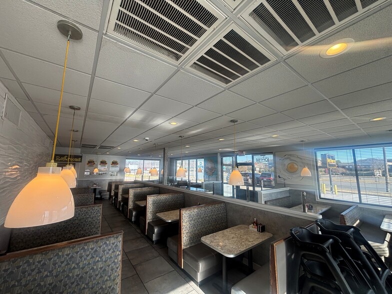 More Photos Of 5720 Northampton Blvd, Virginia Beach Restaurant For Lease