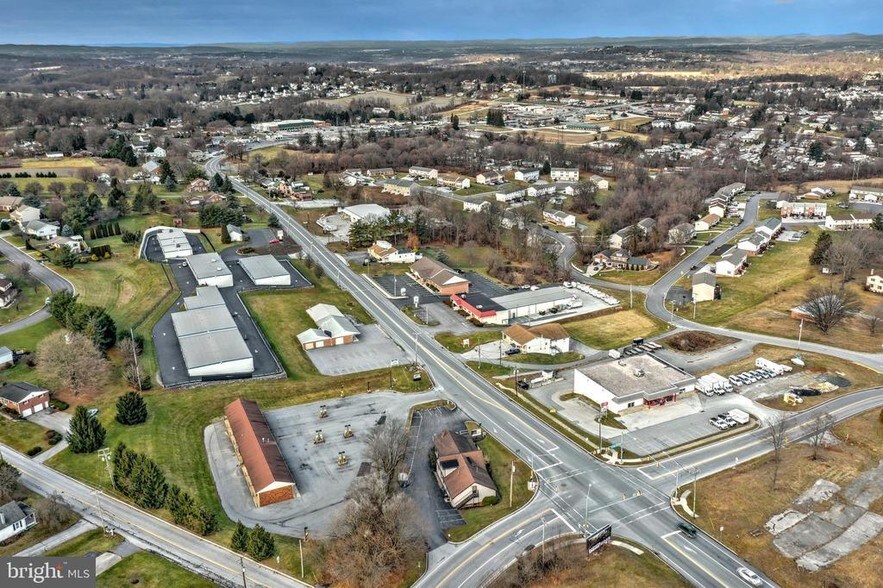 2793 S Queen St, Dallastown, PA 17313 Retail For Lease