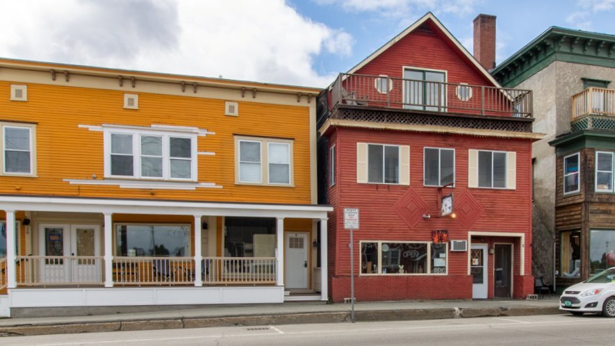 More Photos Of 18 Cross St, Brighton Restaurant For Sale