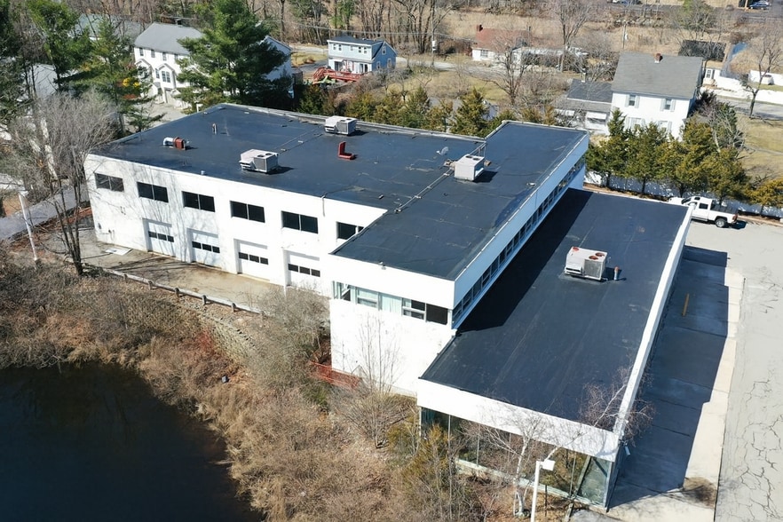 More Photos Of 623 Main St, Tewksbury Auto Dealership For Sale
