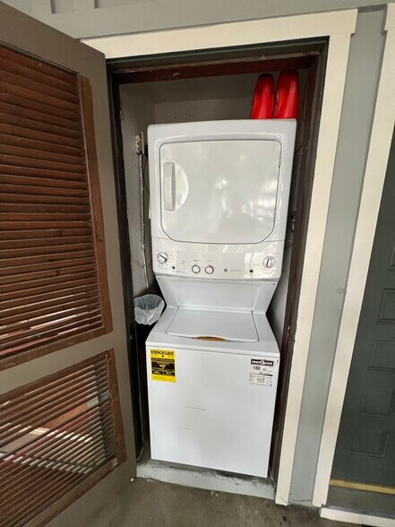 More Photos Of 815 18th St, Sacramento Apartments For Sale