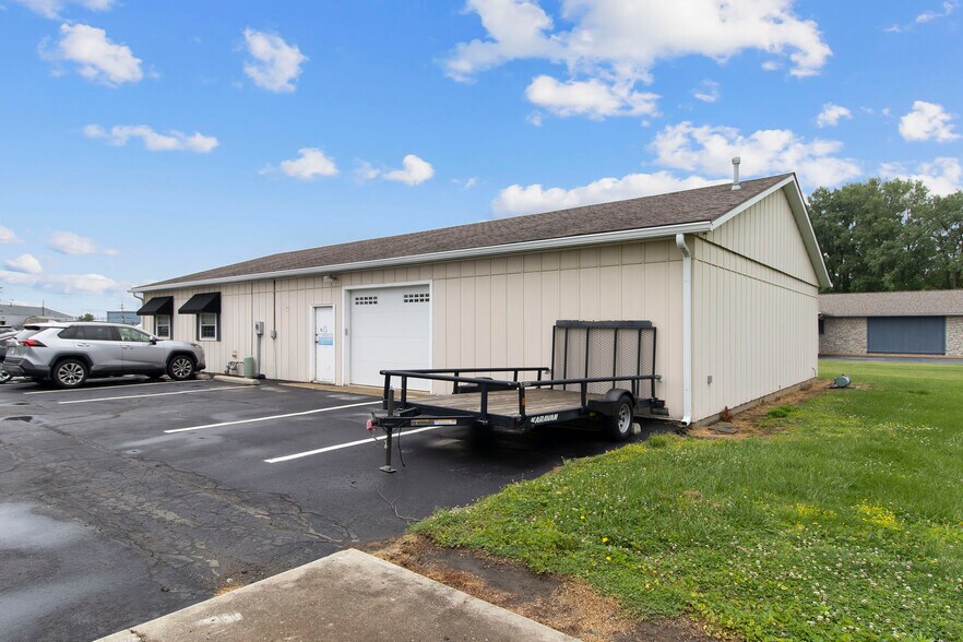 More Photos Of 1225 Ransdell Ct, Lebanon Warehouse For Lease