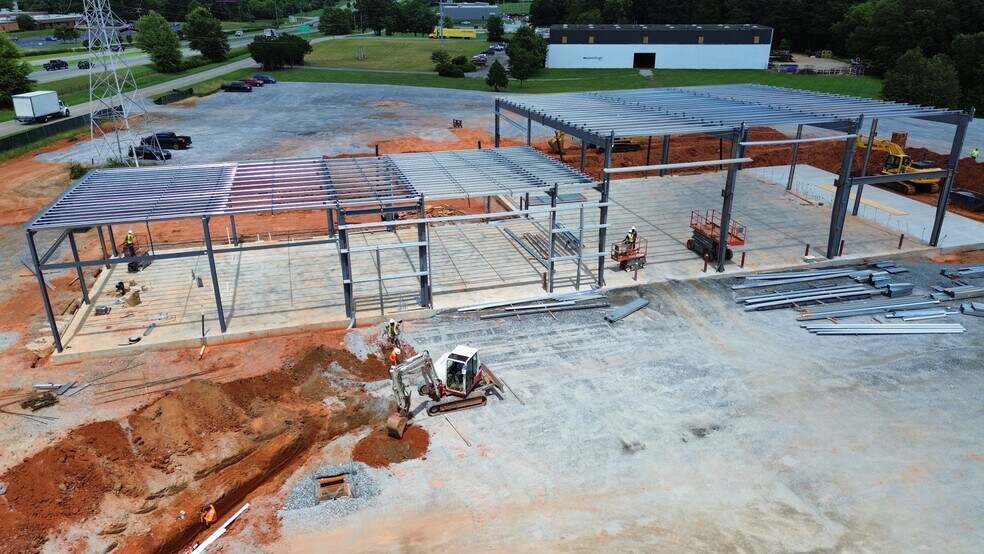 More Photos Of 1095 Simuel Rd, Spartanburg Warehouse For Lease