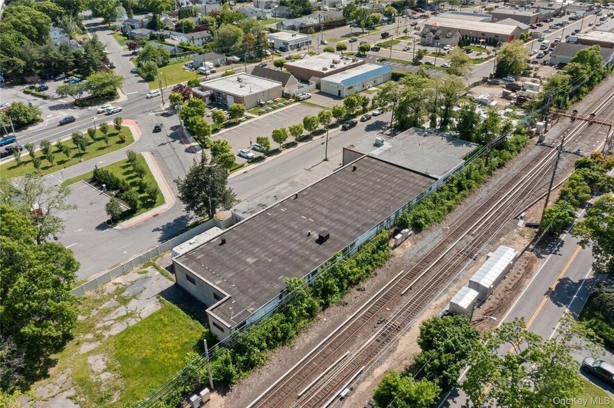 More Photos Of 1113-1125 Prospect Ave, West Islip Warehouse For Sale