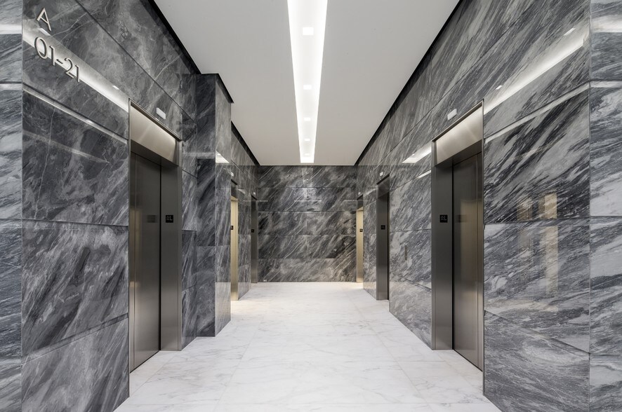 More Photos Of 1450 Broadway, New York Office For Lease