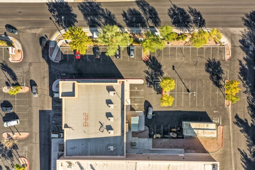 More Photos Of 2943-3073 W Craig Rd, North Las Vegas Unknown For Lease