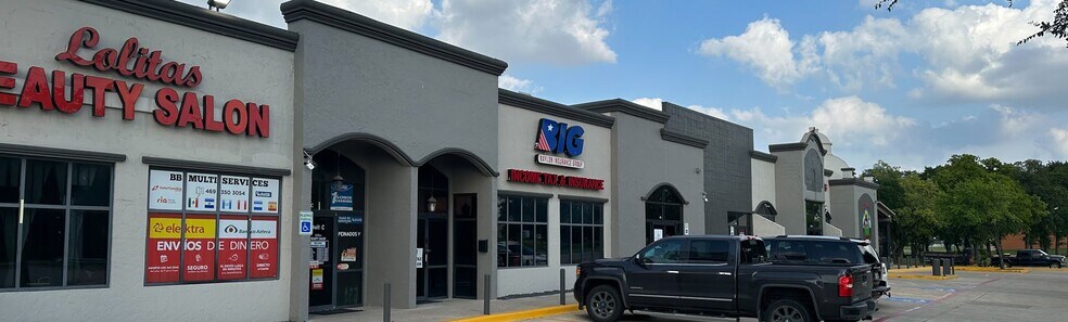 More Photos Of 8014 Harry Hines Blvd, Dallas Storefront For Sale