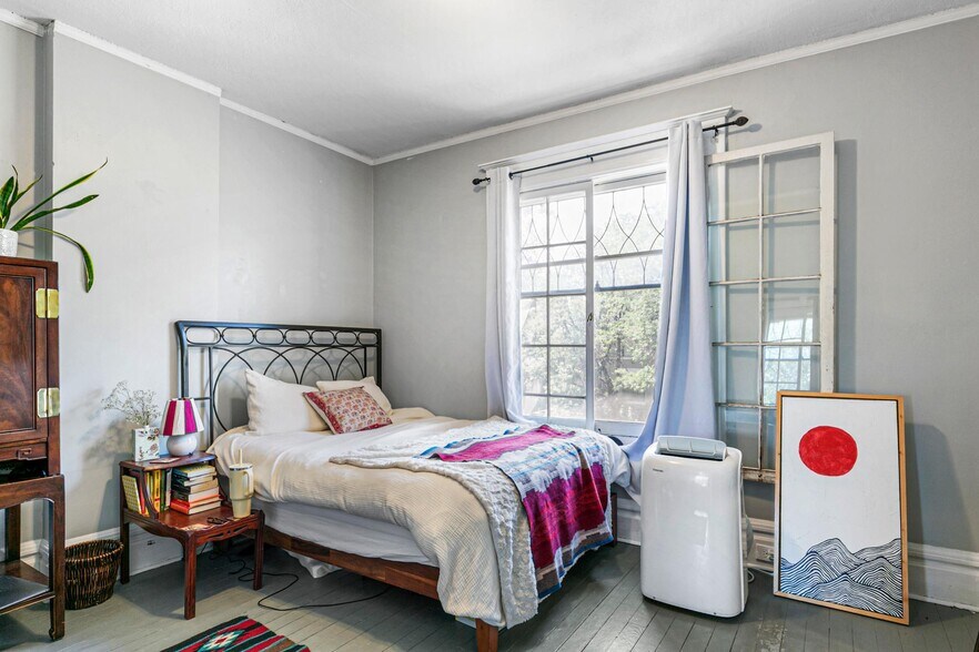 More Photos Of 1138 N Clarkson St, Denver Apartments For Sale